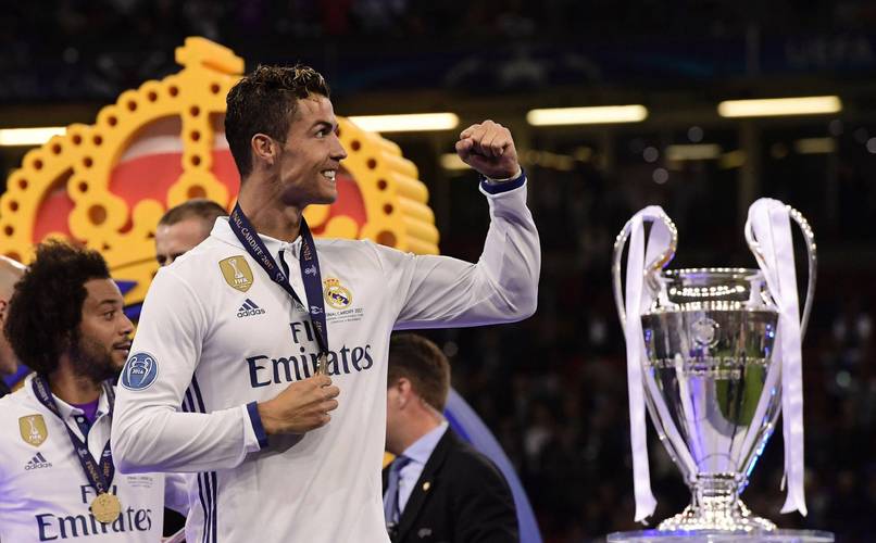 [图]奥古斯托补时破门 青岛海牛主场平山东泰山