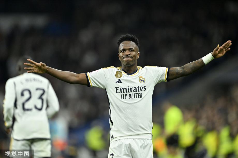 知名推主盛赞《赛博朋克2077》：比《艾尔登法环》要更好！