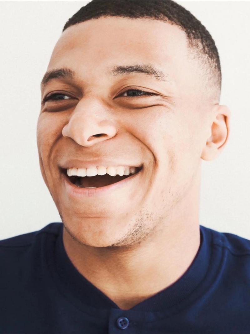 《王者荣耀》龙年珍藏英雄“敖隐”角色演示公开！